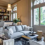 Hotell Garrigae Manoir De Beauvoir Poitiers Sud - &