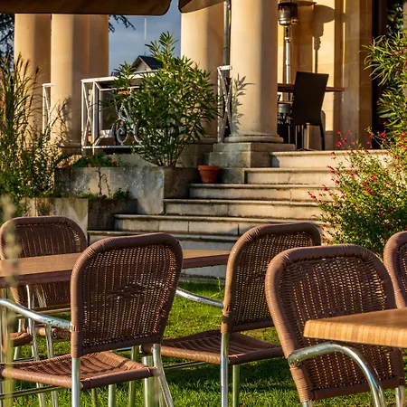 Garrigae Manoir De Beauvoir Poitiers Sud 3*