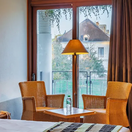 Hotel Garrigae Manoir De Beauvoir Poitiers Sud - & Mignaloux-Beauvoir