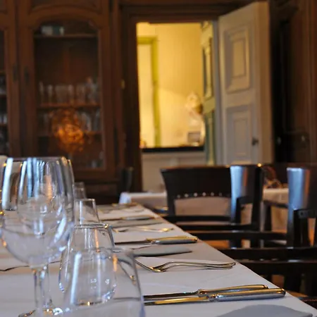 Hotell Garrigae Manoir De Beauvoir Poitiers Sud - & 3*