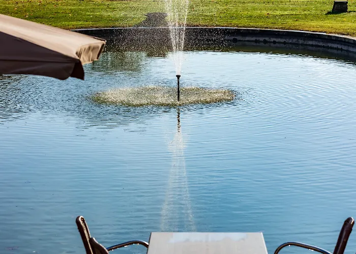 Garrigae Manoir De Beauvoir Poitiers Sud - & Hotel