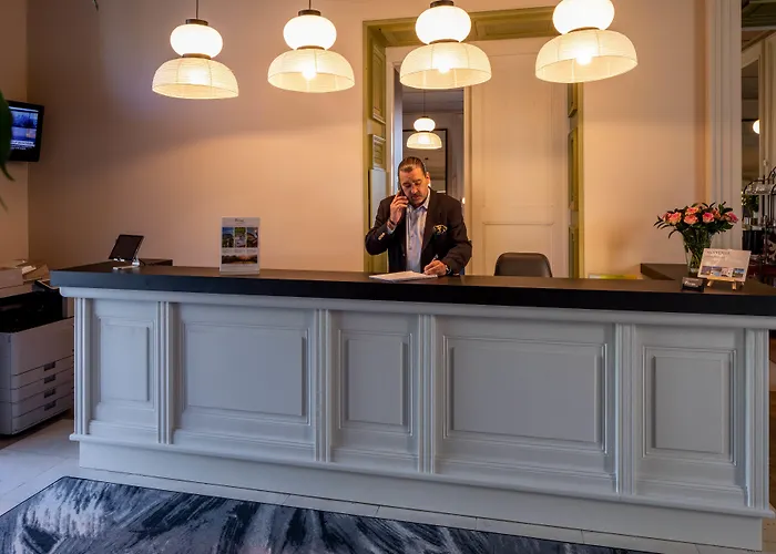 Garrigae Manoir De Beauvoir Poitiers Sud - & Hotel 3*