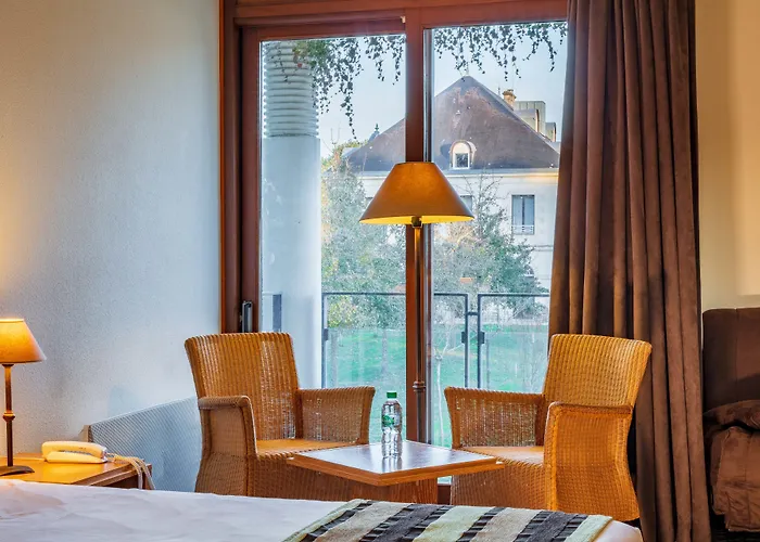 Hotel Garrigae Manoir De Beauvoir Poitiers Sud - & Mignaloux-Beauvoir