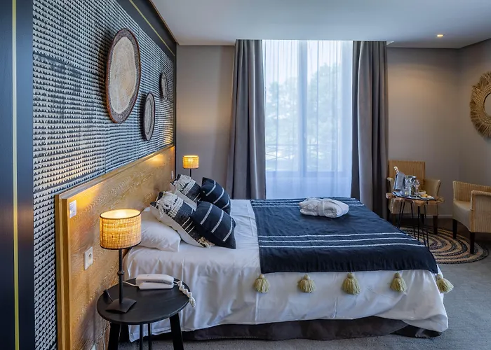 Ξενοδοχείο Garrigae Manoir De Beauvoir Poitiers Sud - & 3*