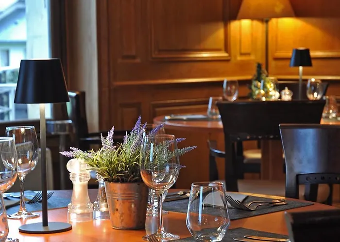 Garrigae Manoir De Beauvoir Poitiers Sud - & 3*