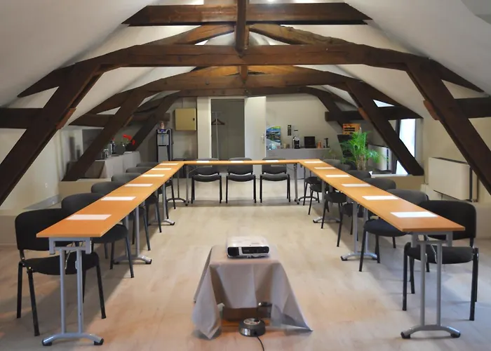 Hotel Garrigae Manoir De Beauvoir Poitiers Sud - &