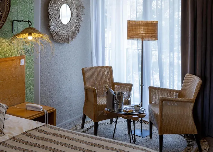 Garrigae Manoir De Beauvoir Poitiers Sud - & Mignaloux-Beauvoir